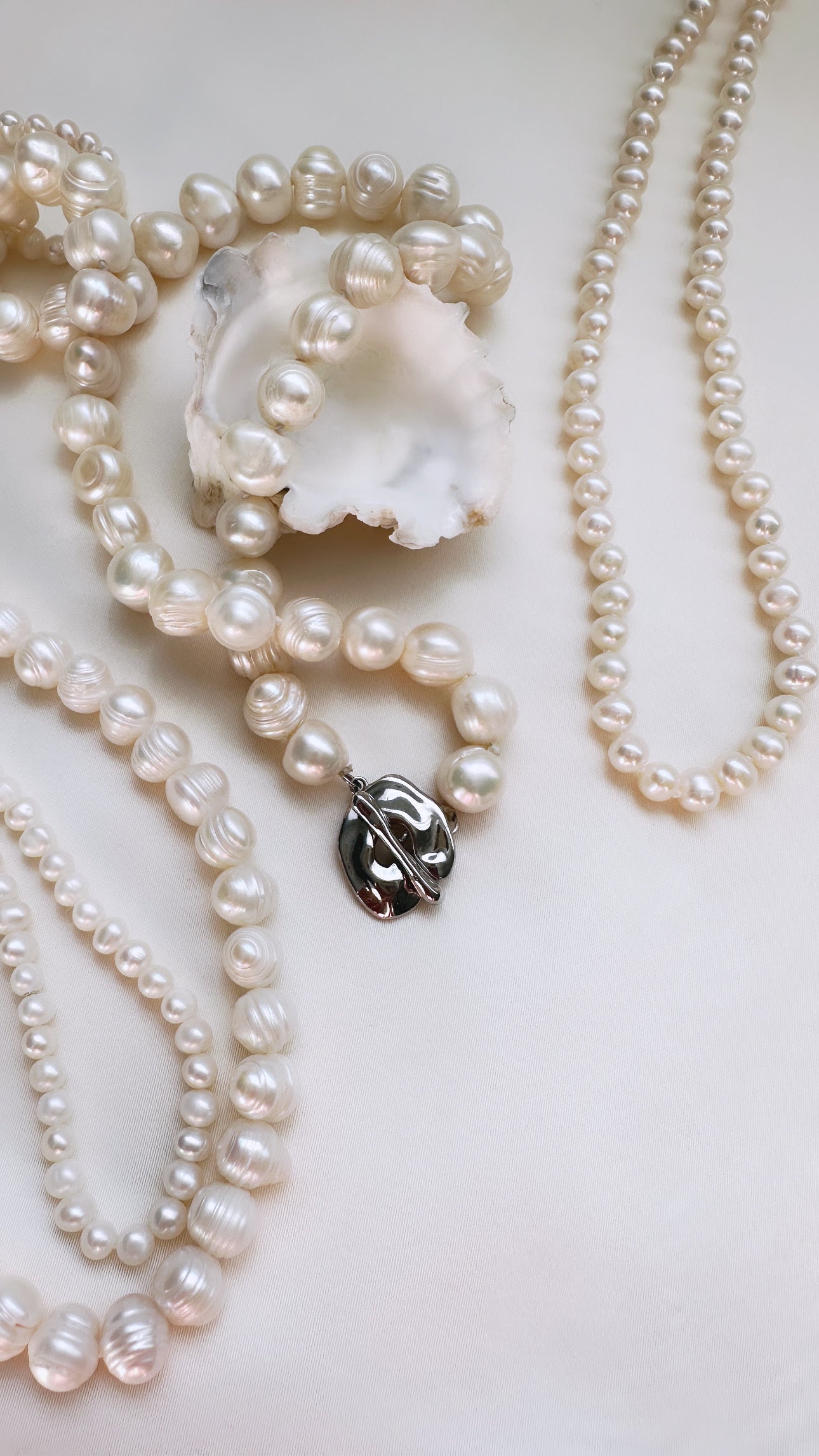 Gaia Pearl Necklace